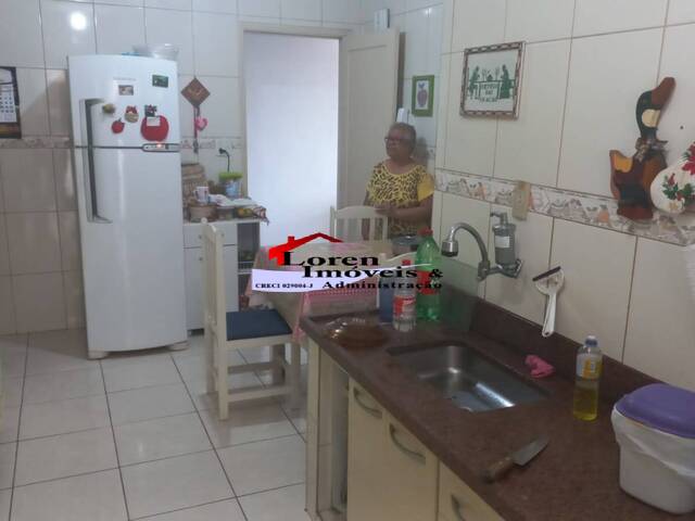 Apartamento para Venda em São Vicente - 4