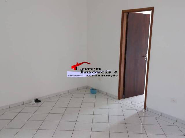 #6000s - Sobreposta para Venda em São Vicente - SP