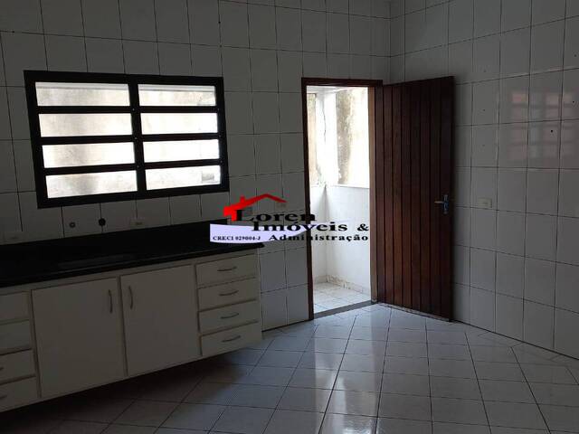 #6000s - Sobreposta para Venda em São Vicente - SP