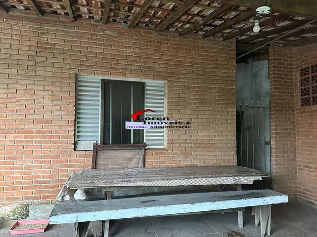 Área para Venda em São Vicente - 4