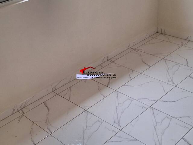 Sobrado para Venda em São Vicente - 5