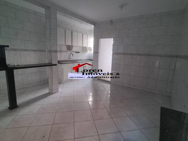 Casa para Locação em São Vicente - 2