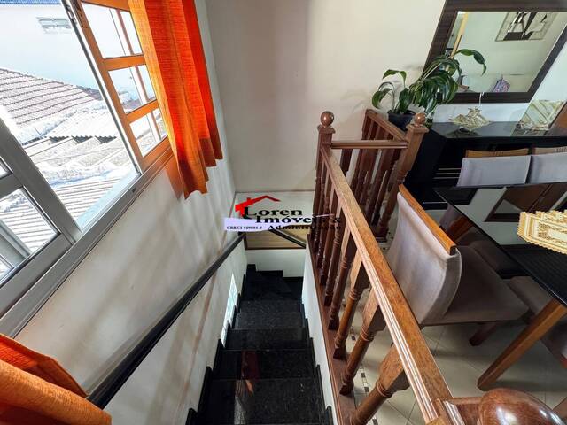 Sobrado para Venda em São Vicente - 5