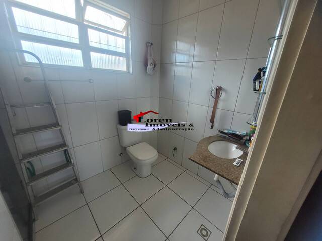 Sobrado para Venda em São Vicente - 4