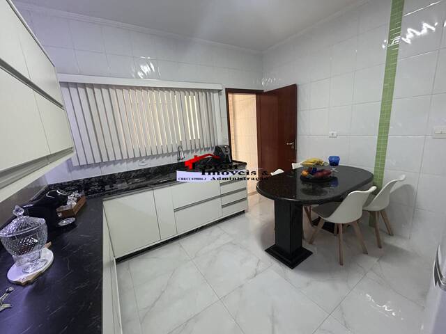 Casa para Venda em São Vicente - 4