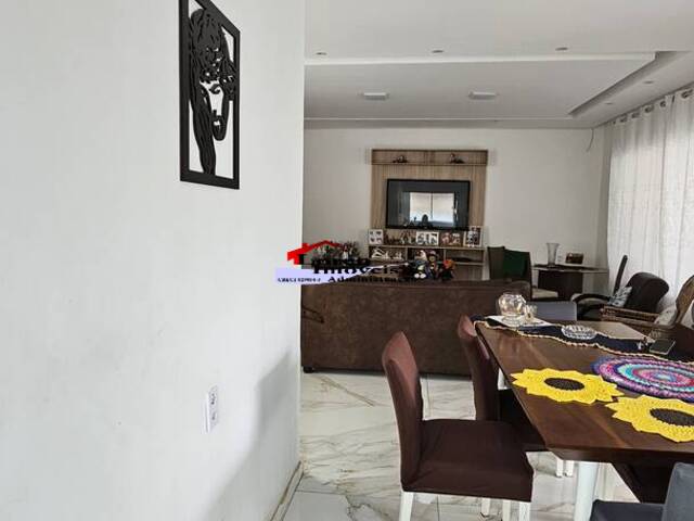 #6670S - Casa para Venda em São Vicente - SP - 1