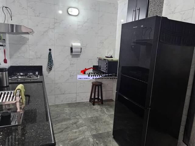 Apartamento para Venda em São Vicente - 4