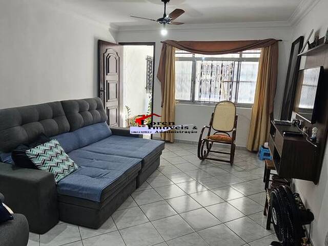 Casa para Venda em São Vicente - 4