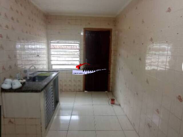 Casa para Venda em São Vicente - 3