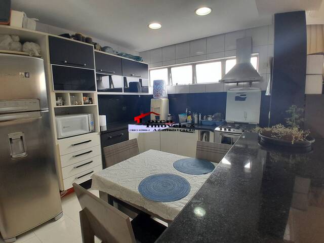 Apartamento para Venda em São Vicente - 4