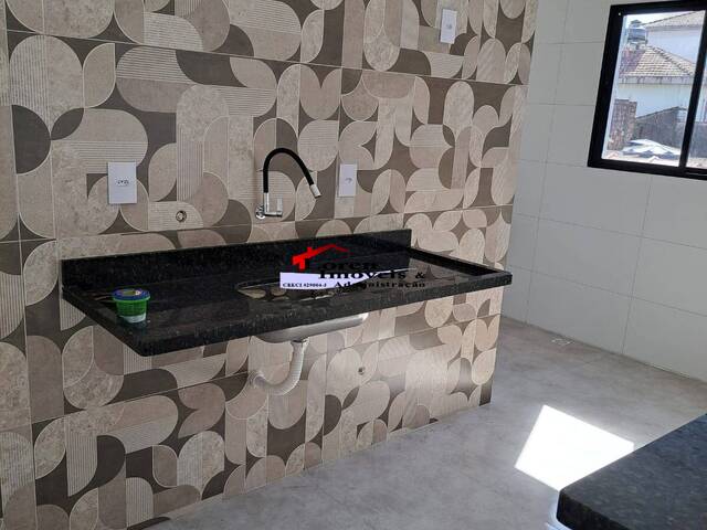 Apartamento para Venda em São Vicente - 2