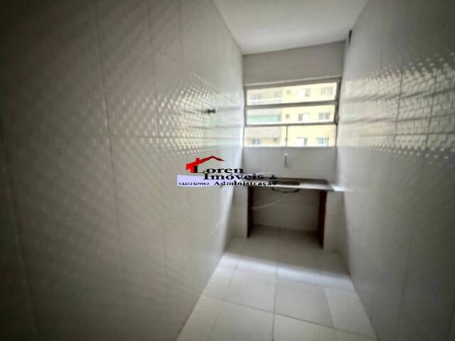 Apartamento para Locação em São Vicente - 3