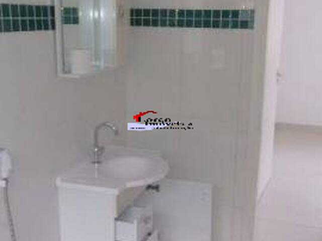 Apartamento para Locação em São Vicente - 4