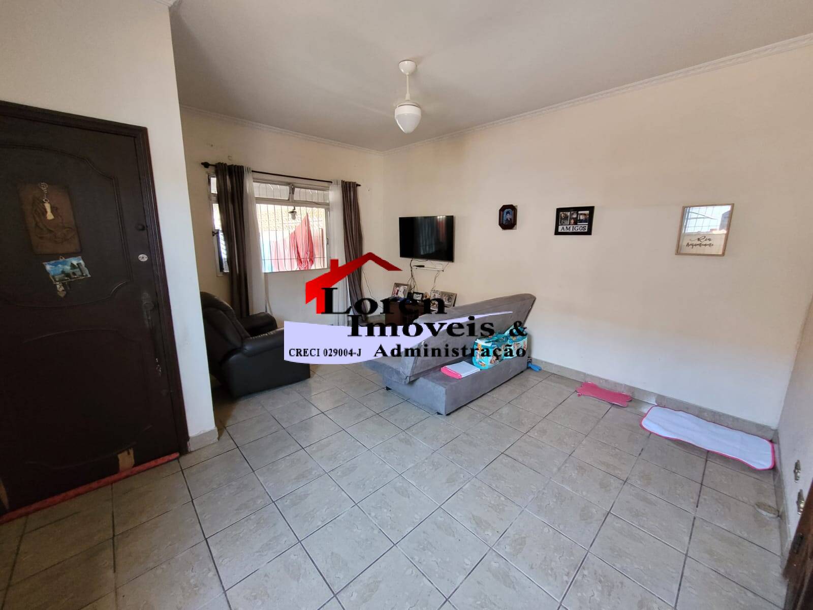 Casa à venda com 3 quartos, 200m² - Foto 4