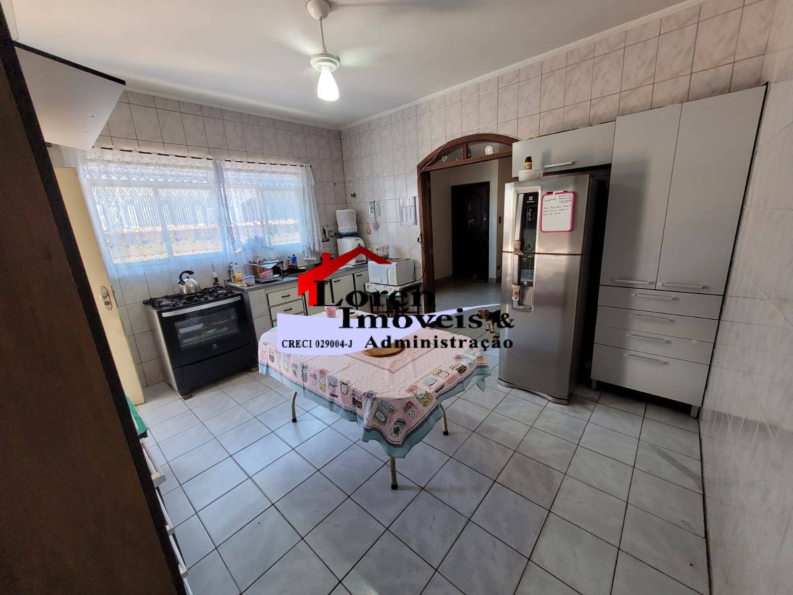 Casa à venda com 3 quartos, 200m² - Foto 6