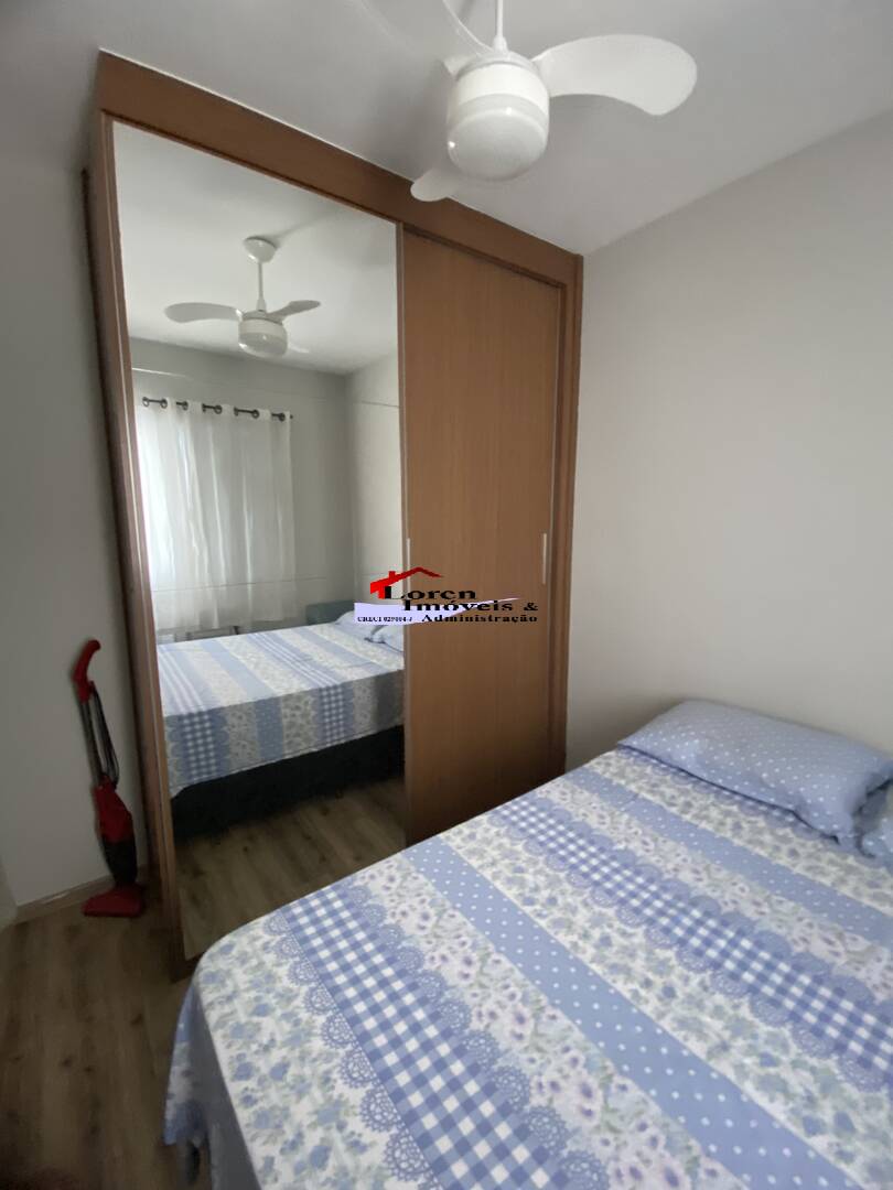 Apartamento à venda com 2 quartos, 70m² - Foto 8