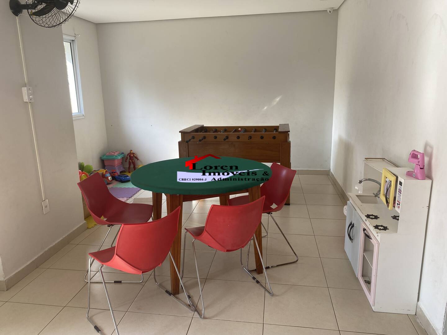 Apartamento à venda com 2 quartos, 70m² - Foto 18