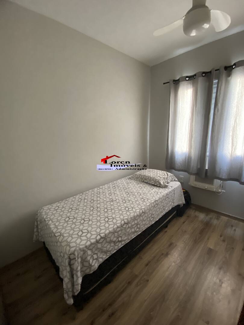 Apartamento à venda com 2 quartos, 70m² - Foto 9