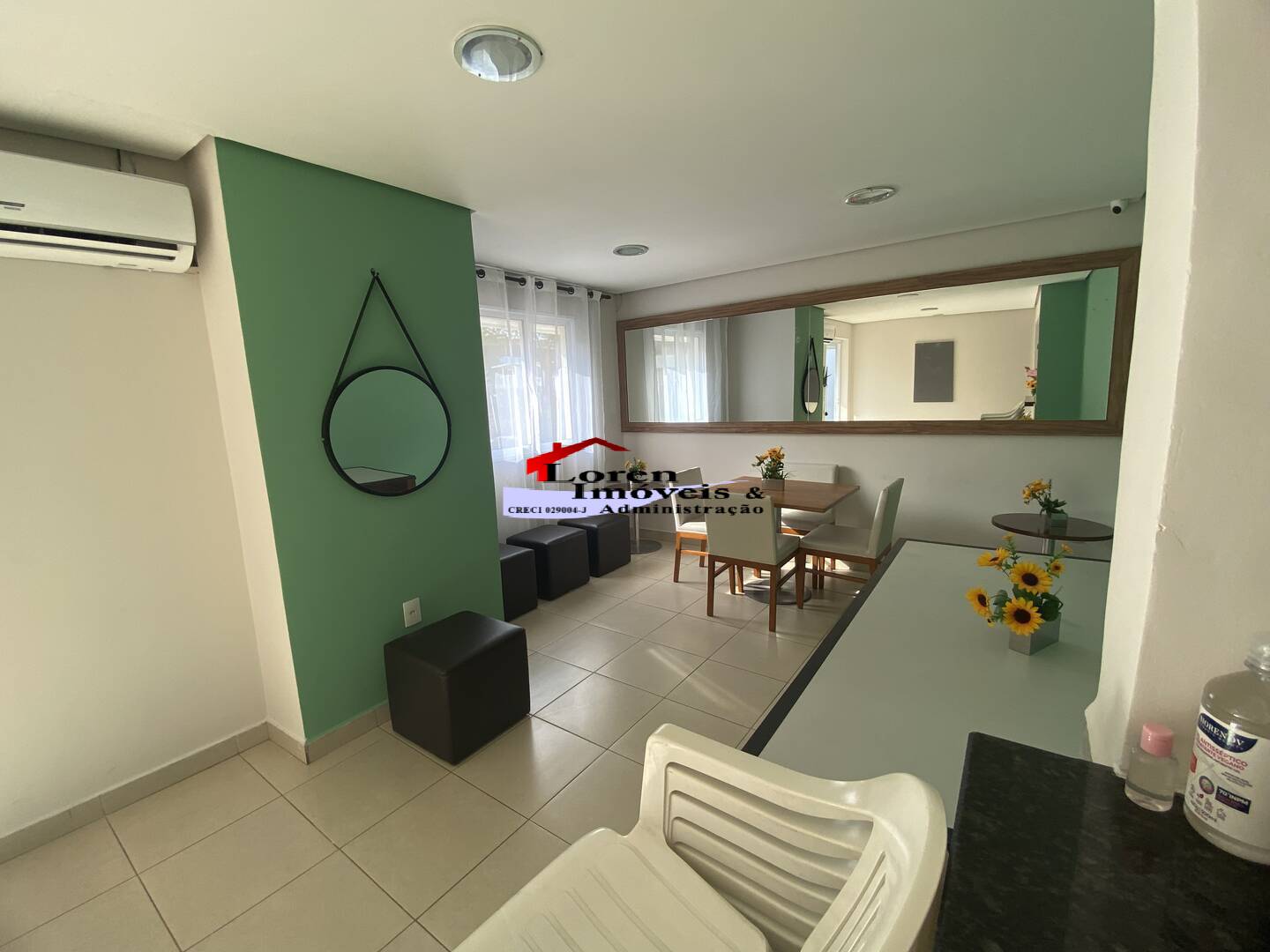 Apartamento à venda com 2 quartos, 70m² - Foto 22