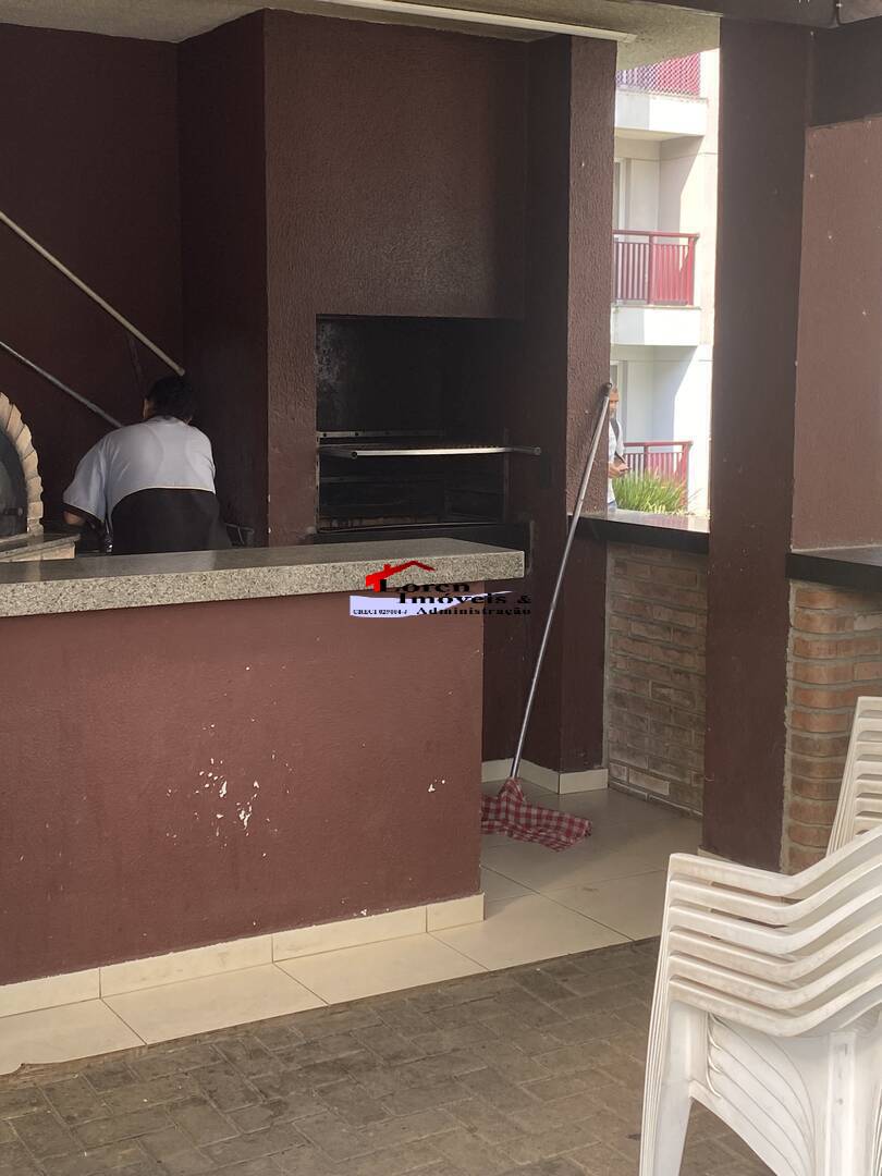 Apartamento à venda com 2 quartos, 70m² - Foto 30