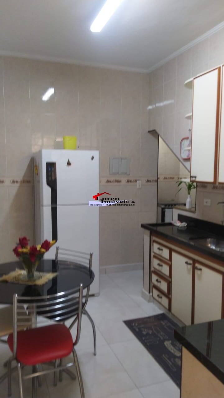 Casa à venda com 2 quartos, 90m² - Foto 5