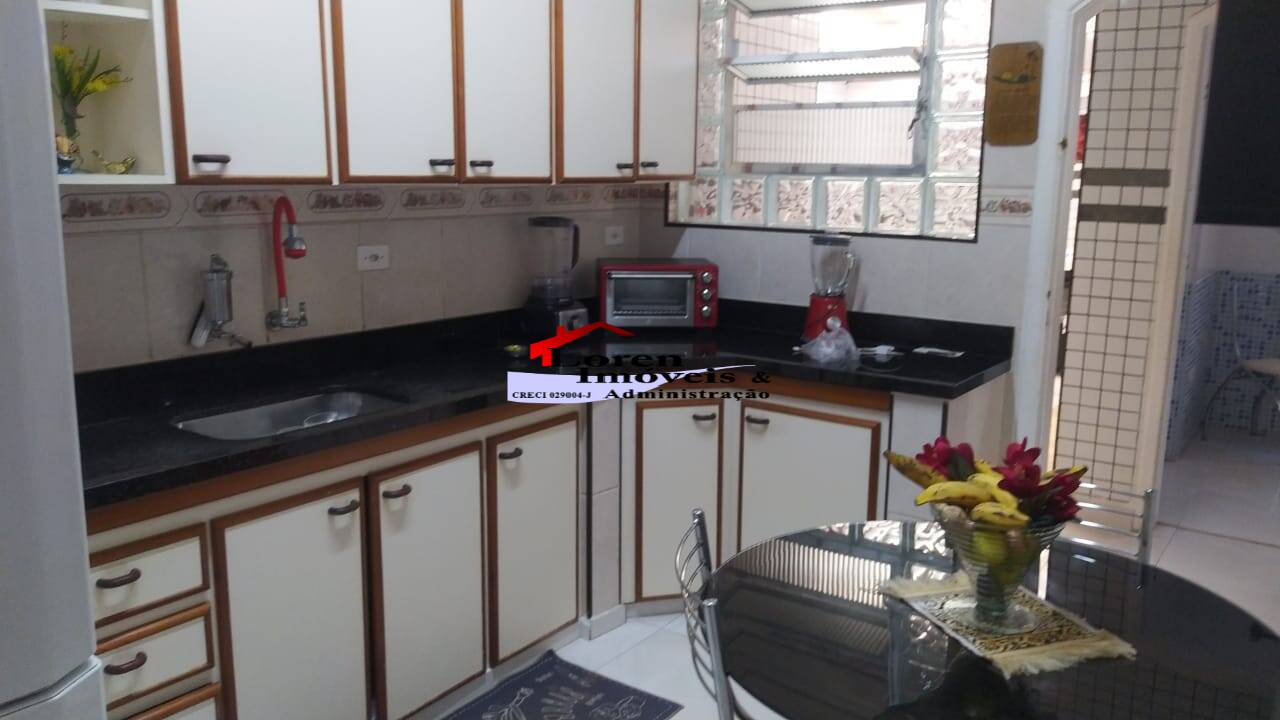 Casa à venda com 2 quartos, 90m² - Foto 8
