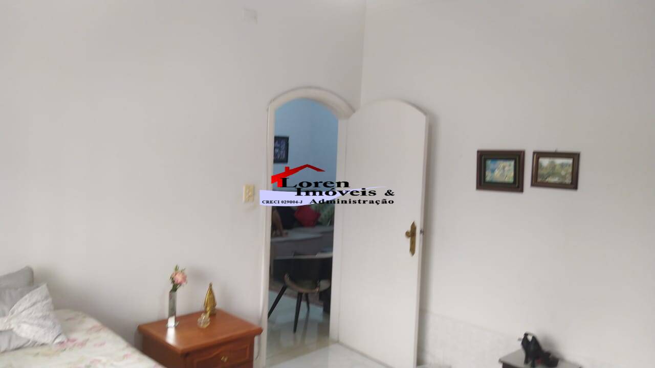 Casa à venda com 2 quartos, 90m² - Foto 17
