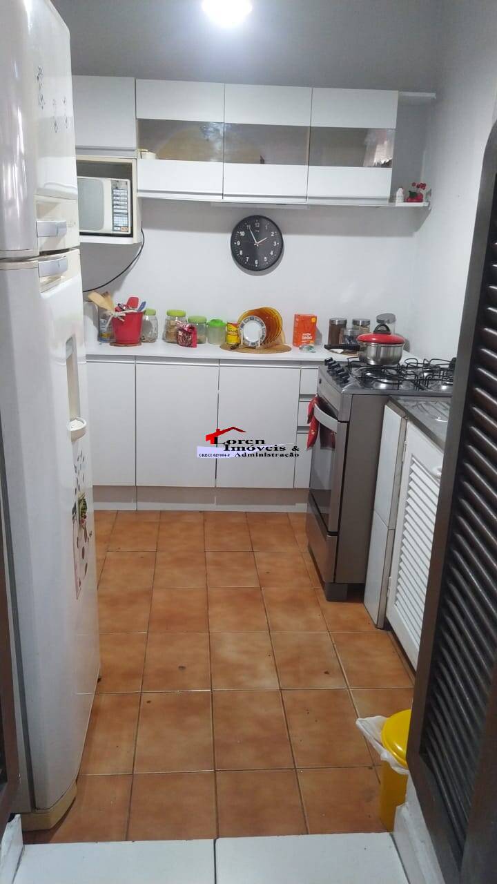 Casa à venda com 2 quartos, 160m² - Foto 7