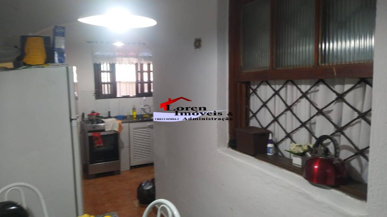 Casa à venda com 2 quartos, 160m² - Foto 8