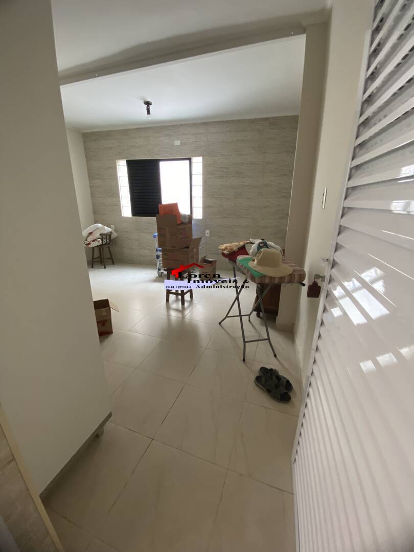 Casa, 3 quartos, 200 m² - Foto 18