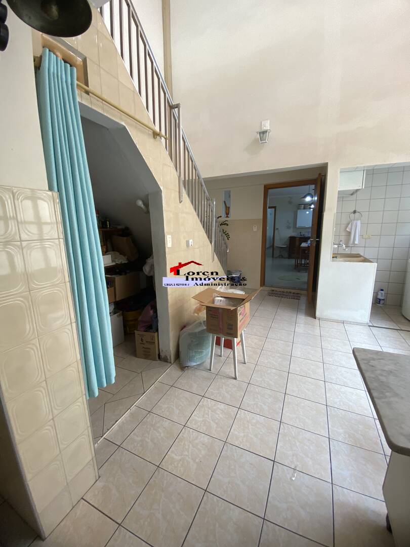 Casa, 3 quartos, 200 m² - Foto 21