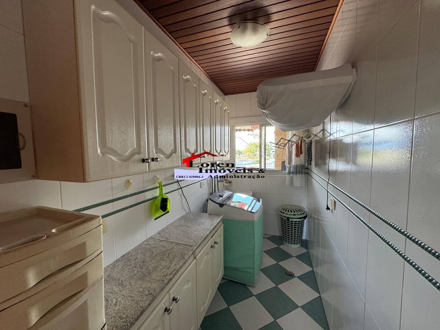 Sobrado à venda e aluguel com 2 quartos, 250m² - Foto 7