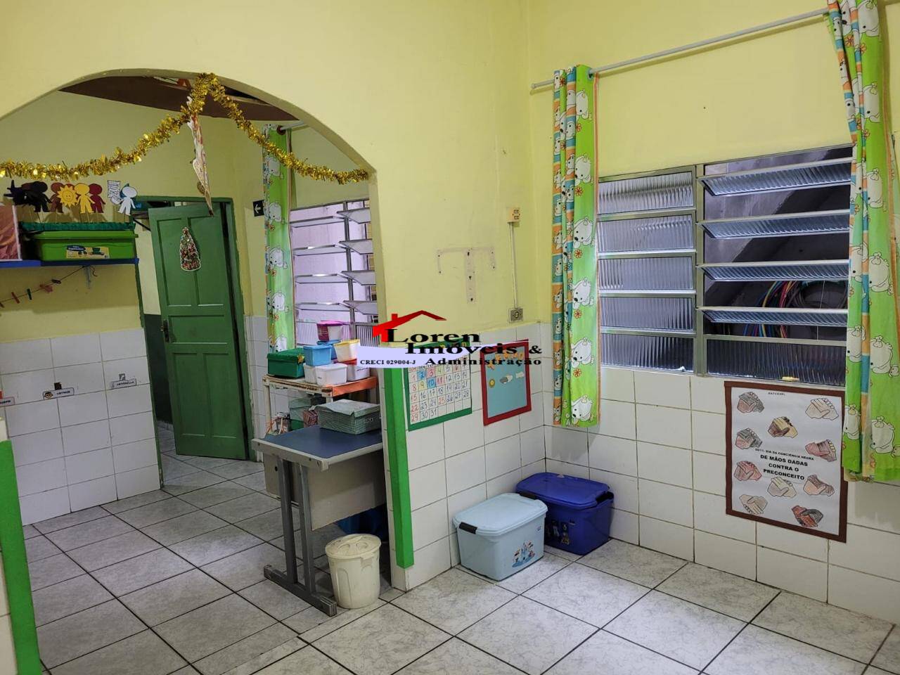 Casa à venda com 5 quartos, 150m² - Foto 5