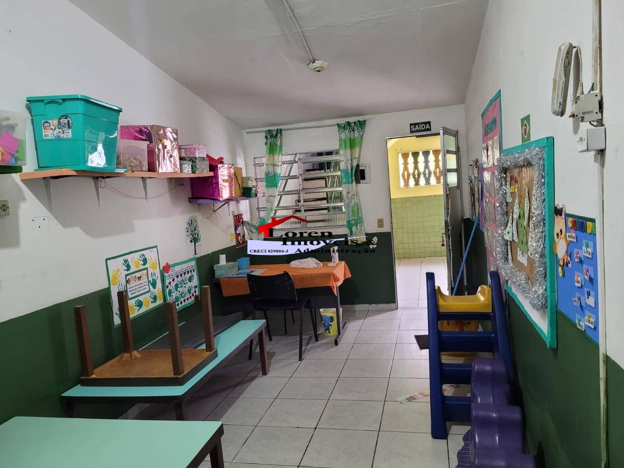 Casa à venda com 5 quartos, 150m² - Foto 13