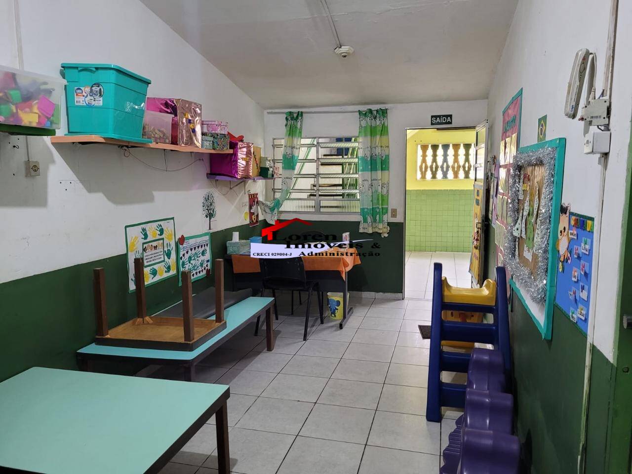 Casa à venda com 5 quartos, 150m² - Foto 12