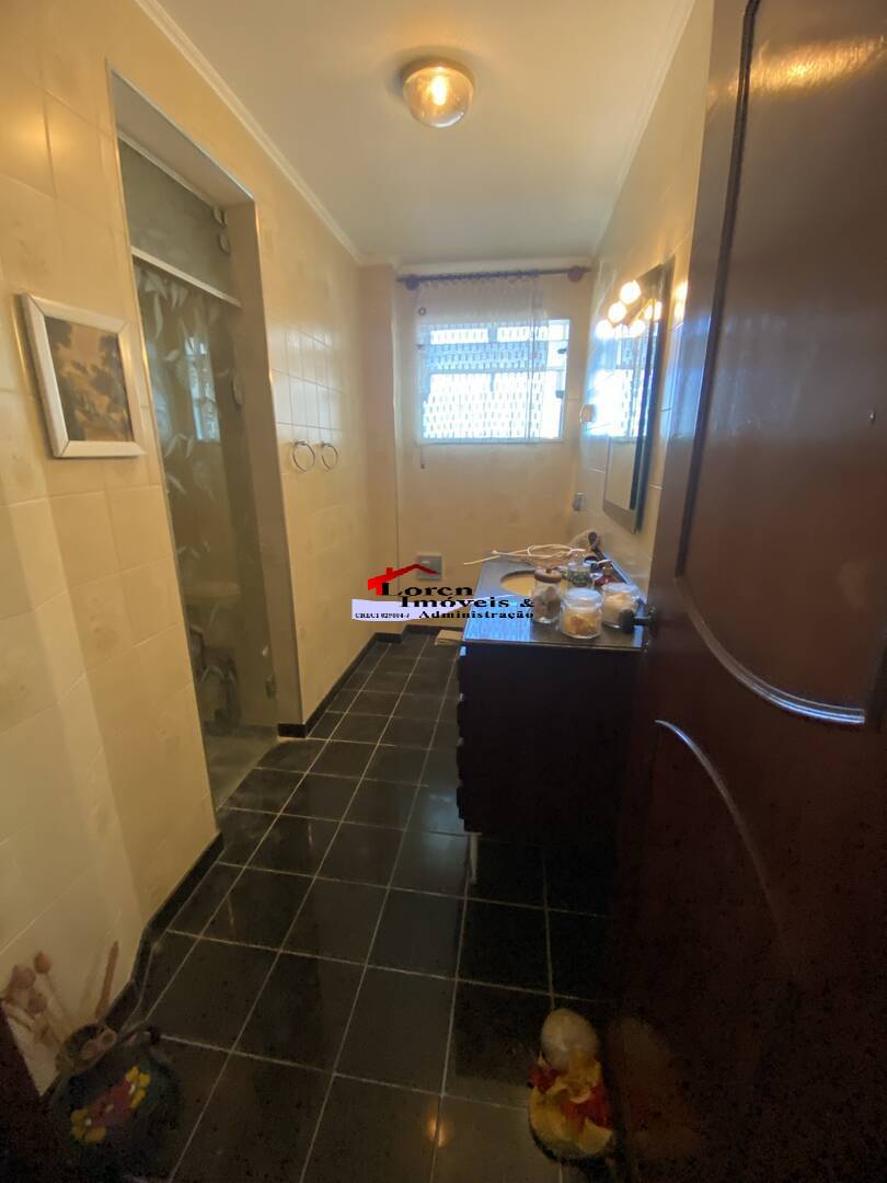 Apartamento à venda e aluguel com 3 quartos, 70m² - Foto 11