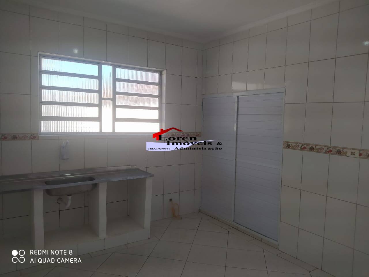 Casa à venda e aluguel com 3 quartos, 110m² - Foto 3