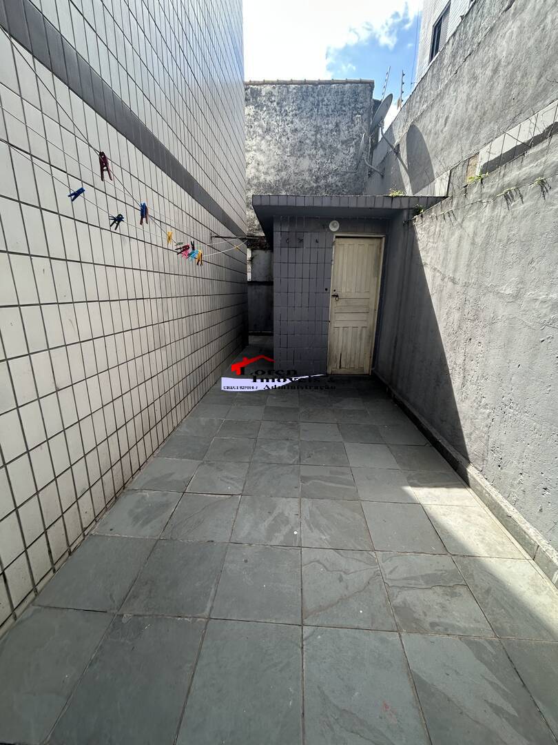 Apartamento à venda e aluguel com 2 quartos, 60m² - Foto 12