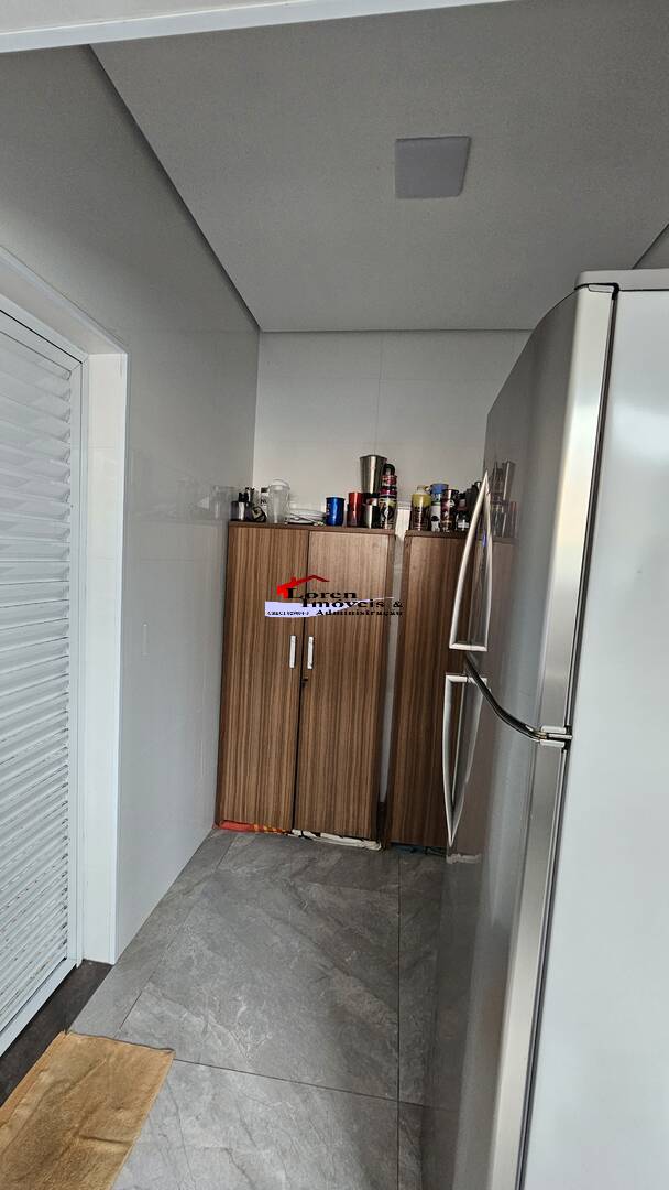 Casa, 4 quartos, 240 m² - Foto 18