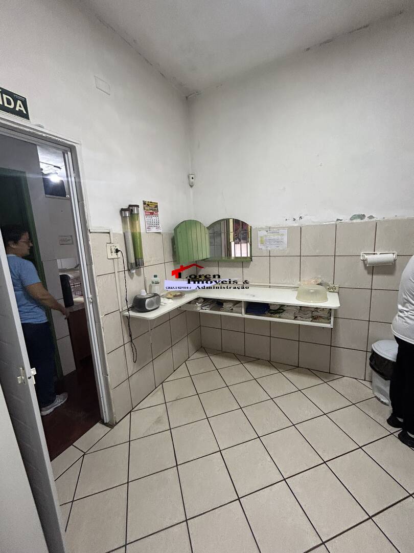 Casa, 3 quartos, 200 m² - Foto 26