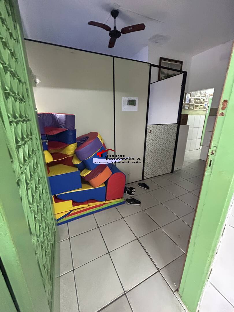 Casa, 3 quartos, 200 m² - Foto 34